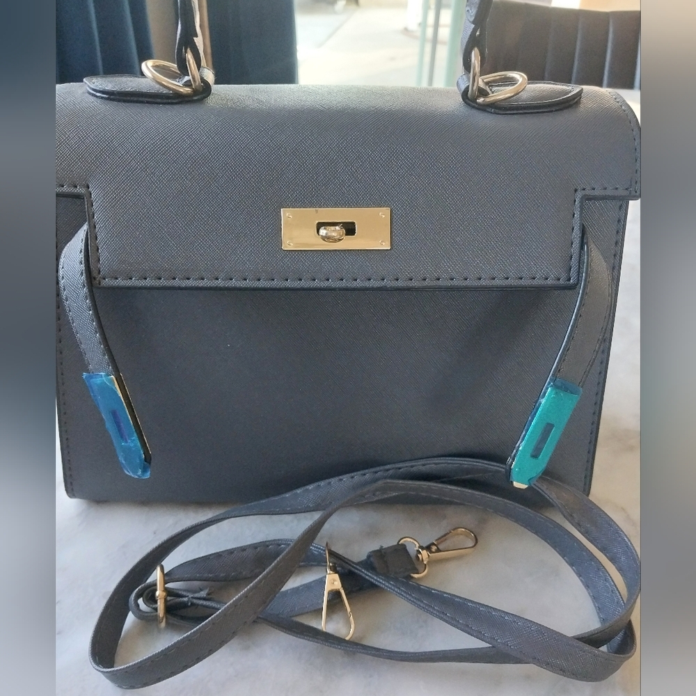 BRAND NEW NEVER WORN 25 Kelley T-Handle Satchel Bag Purse Crossbody Tote + Strap